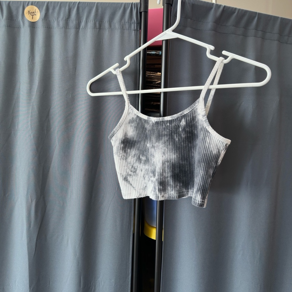 tie dye crop tank top